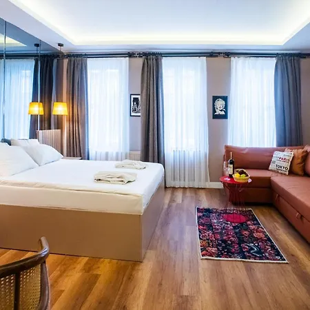 Cheers Porthouse Hotel Istanbul