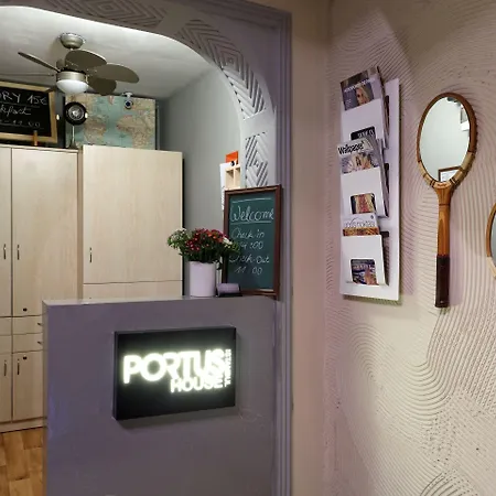 מלון Cheers Porthouse