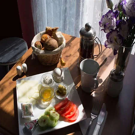 Cheers Porthouse מלון 3*