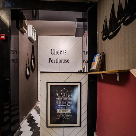 Cheers Porthouse 3*