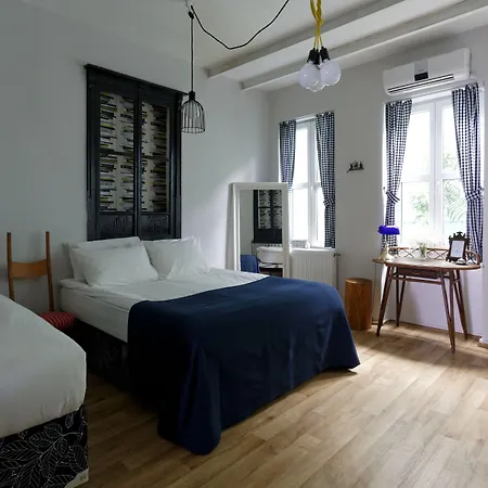 Cheers Porthouse Hotel 3*