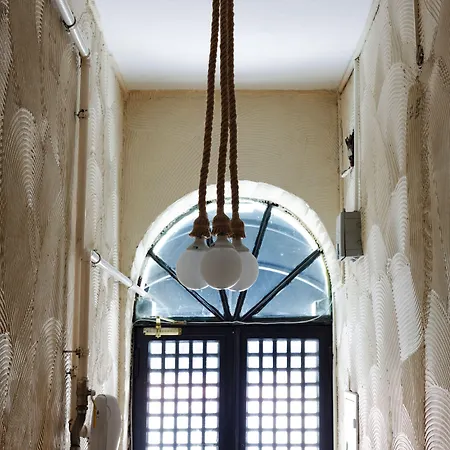 Cheers Porthouse Hotel